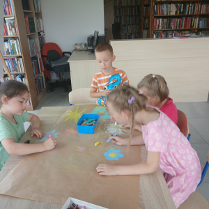 Wakacyjne spotkania w bibliotece